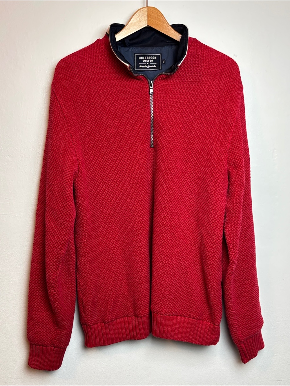 Holebrook Sweden Men’s Medium Classic Windproof Sweater Red 1/4 Zip